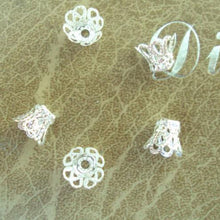 100 Pcs Silver Plated Flower Bead Caps Findings Filigree Flower Cup Shape 7mm Silver Bead Caps For Diy Jewelry Making