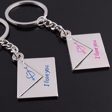 2pcs Lover's Keyrings Envelope "I love you" Engraved Cupid's Arrow Heart Keychains