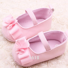 born 3-15M Baby Girl Shoes First Walkers Lovely Sneakers Infant Kids Girls Princess Shoes