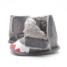 0-18 Months Kids Baby Boys Girls Snow Boots Shark Mouth Snowshoes Warm Crib Shoes